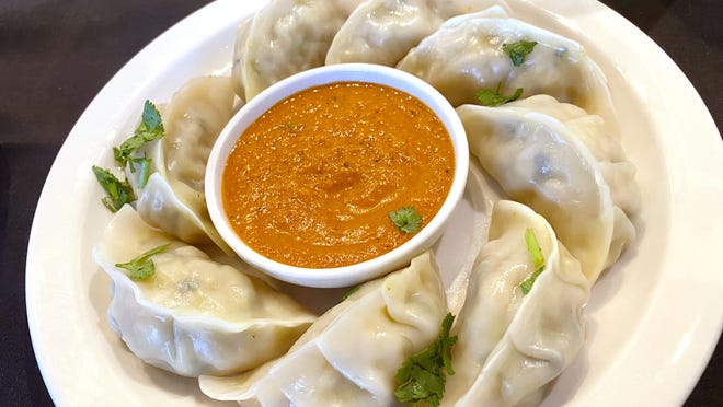 Best Places To Eat Momos In Mumba